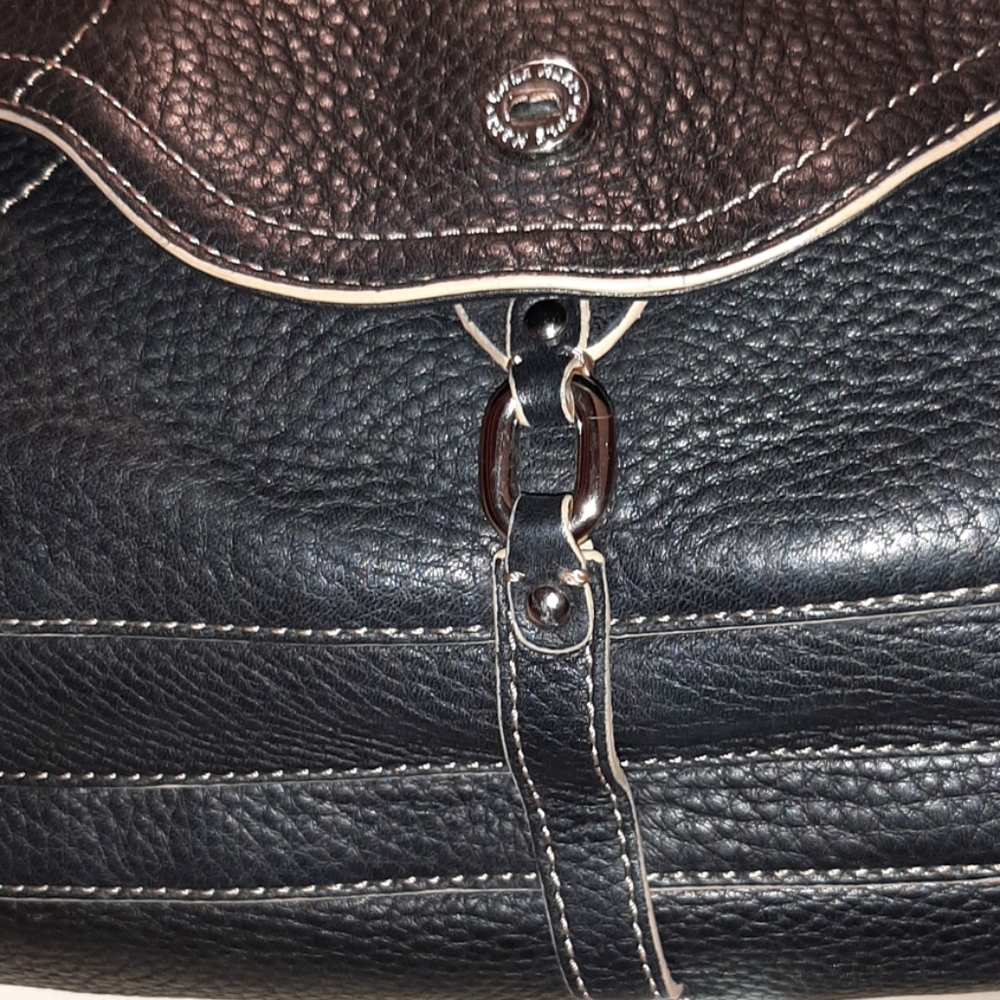 COLE HAAN VILLAGE PEBBLED LEATHER SHOULDER BAG - Picture 2 of 8